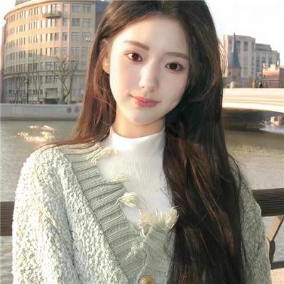纯白